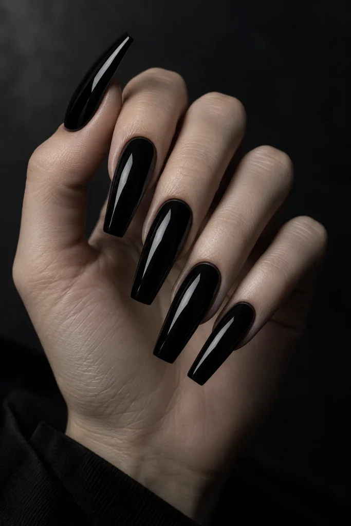 Black Chrome Nails 
