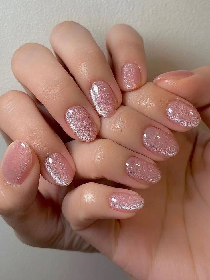 Short Round Nails