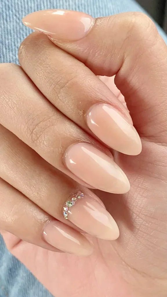 Single Rhinestone Accent