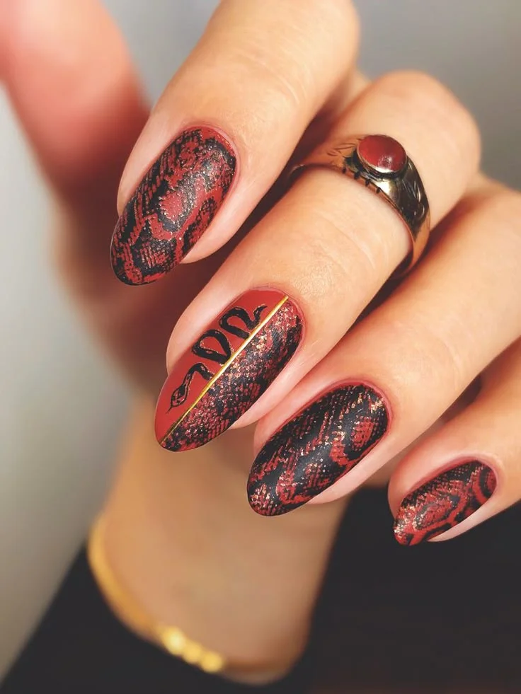 Snakeskin Print Accent